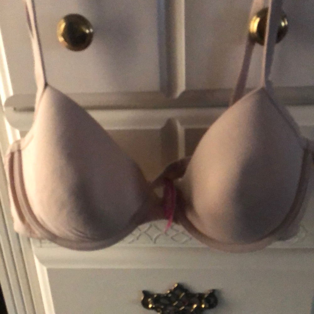 Victoria Secret T-shirt Demi PINK Bra 36C Tan